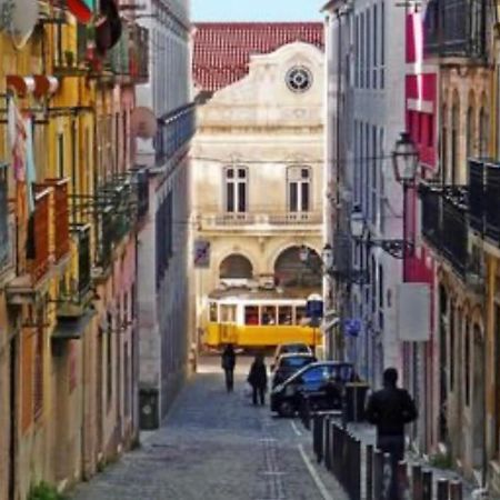 Love Inn Bairro Alto 4 Лиссабон Экстерьер фото
