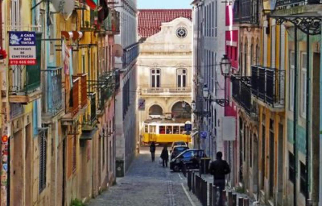 Love Inn Bairro Alto 4 Лиссабон Экстерьер фото